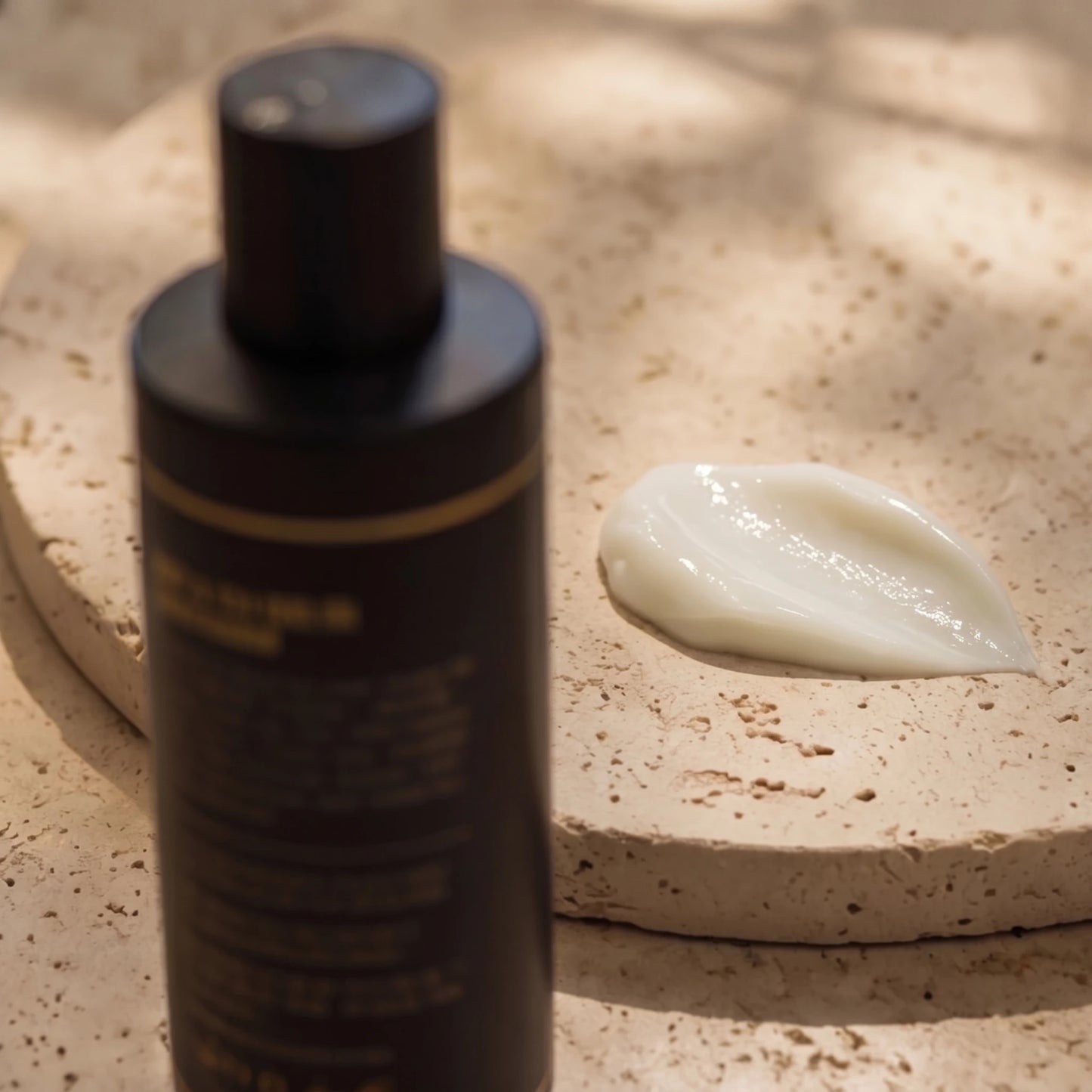 Meridian Cooling Conditioner | Moisture & Smooth Finish